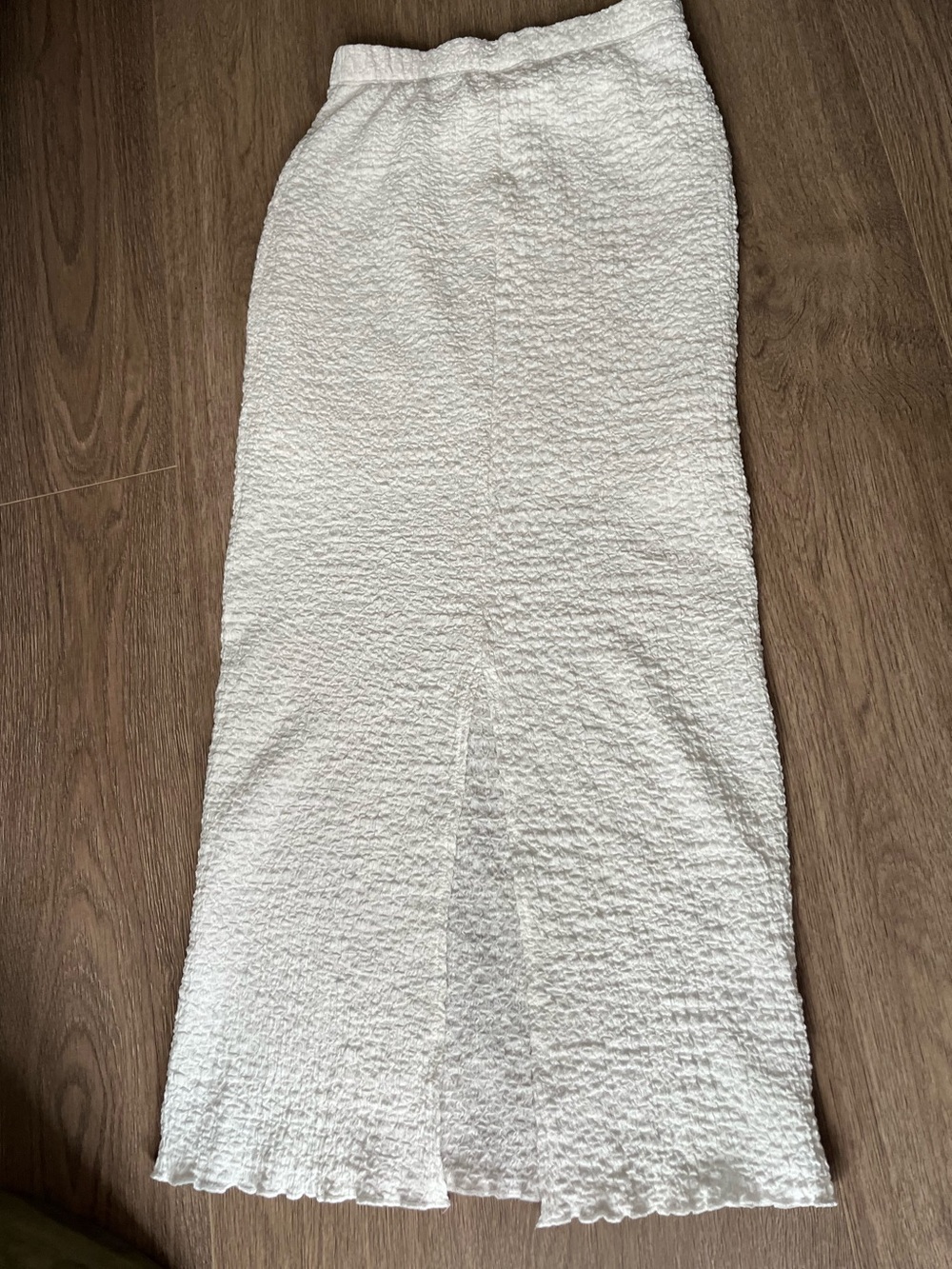 Timing White Textured Maxi Skirt with Subtle Slit size small